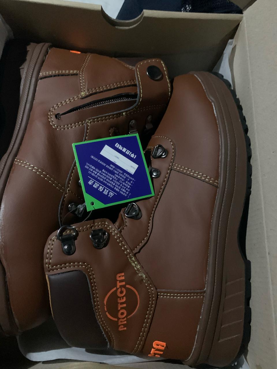 안전화 새거입니다