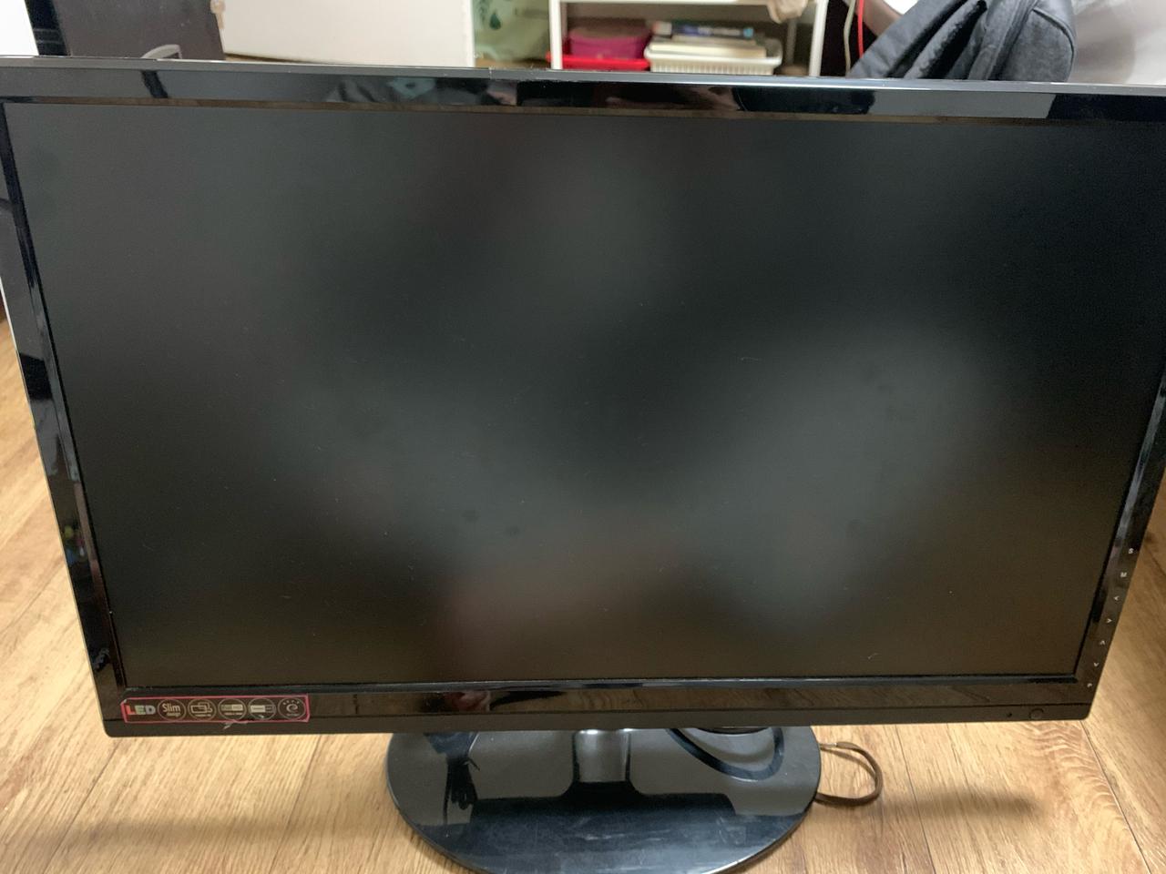 FIRST 24인치 풀HD 모니카