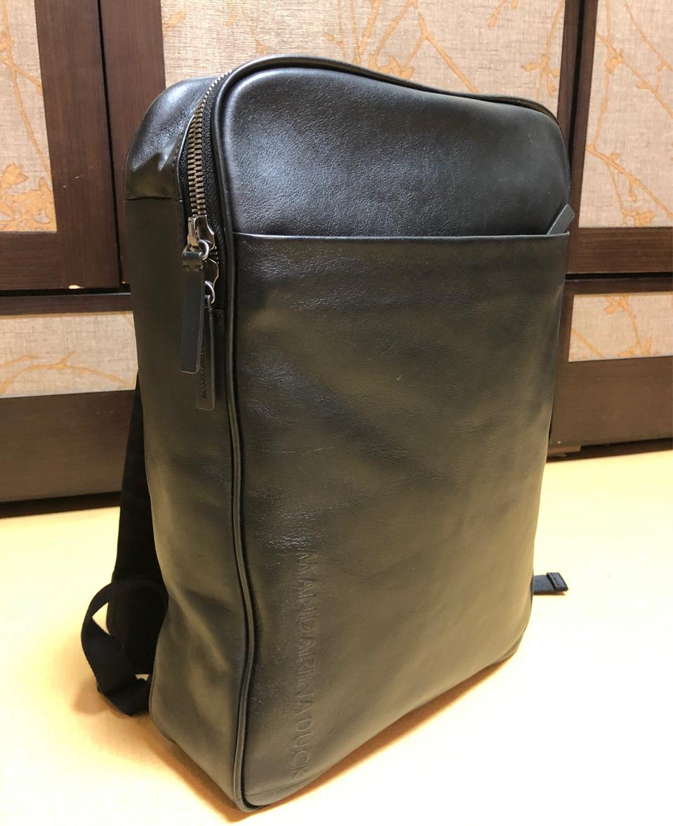 만다리나덕 비지니스 소가죽백팩