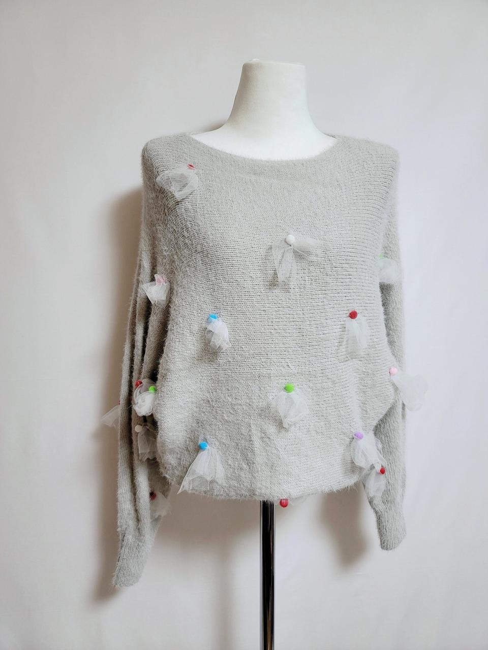 가오리봄니트(얇아요) + 아이보리 캉캉스커트