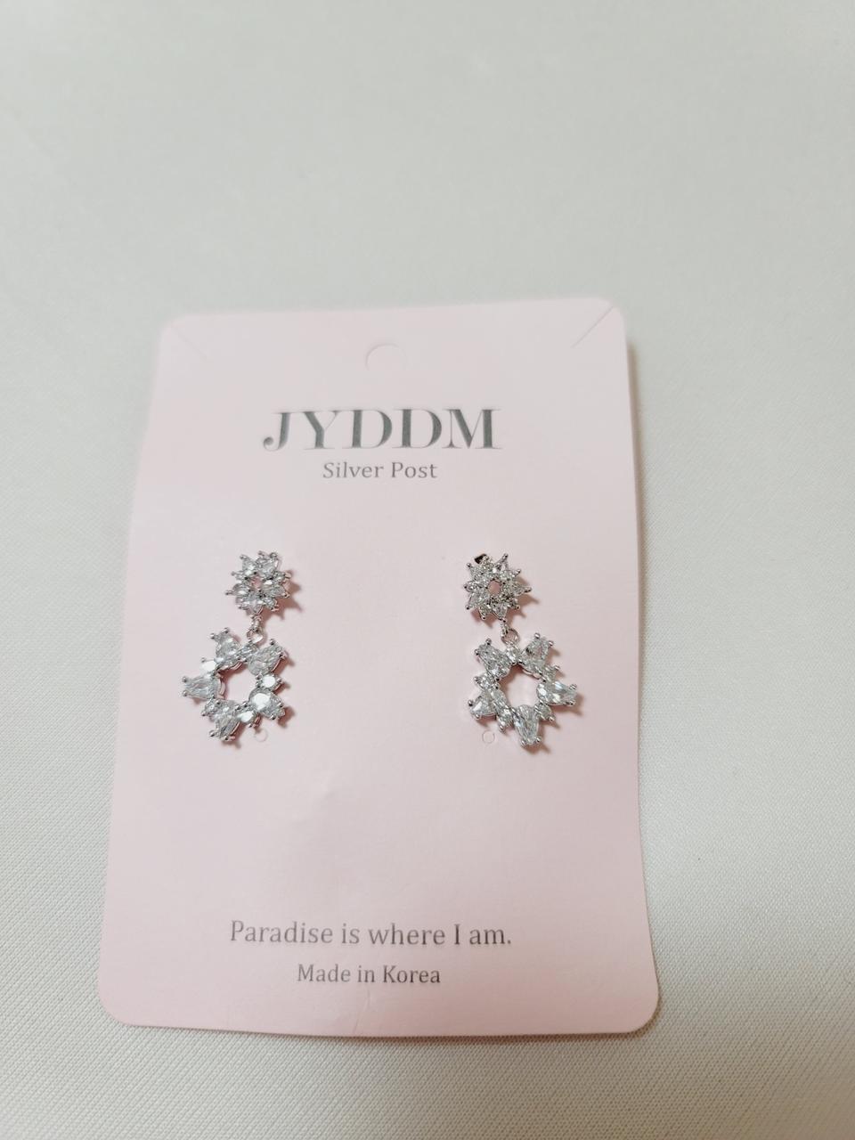 별 큐빅귀걸이