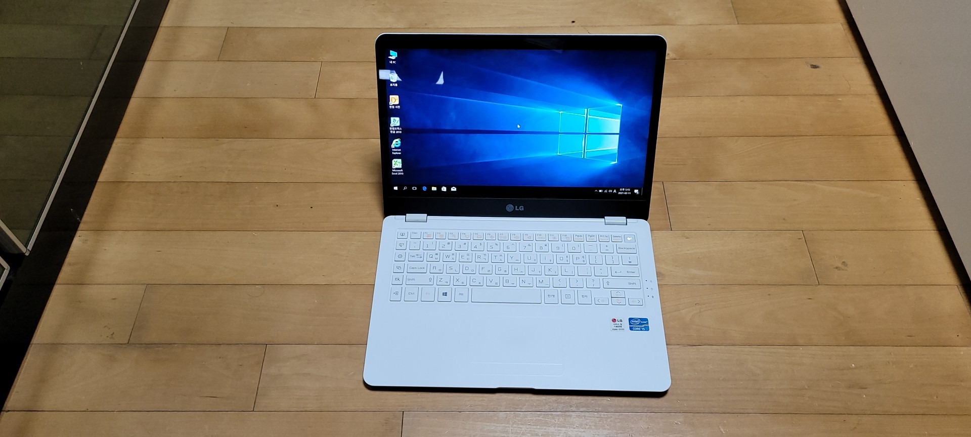 LG울트라북 ( i5-3세대/ 광시야각/ SSD/ 경량/ 윈10)