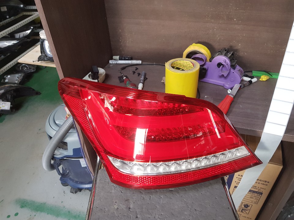 에쿠스VI후기형 면발광 후미등 운전석