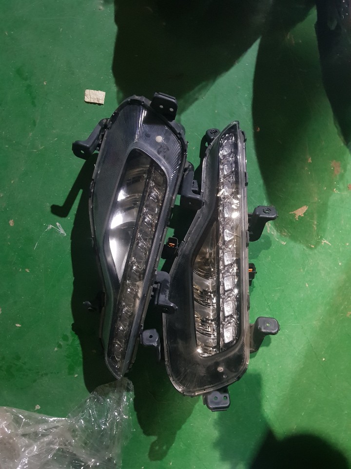 K9 후기형 LED 안개등 1대분