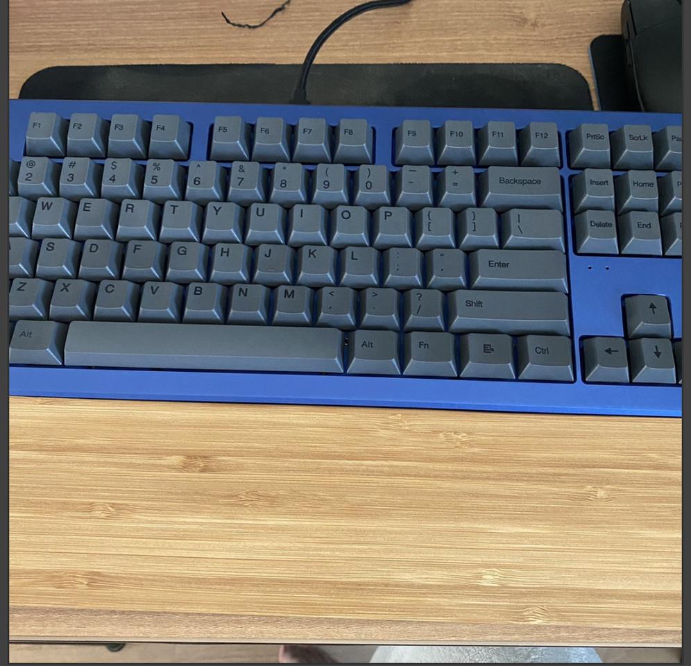 앱코 ar87 적축 네이비 팝니다