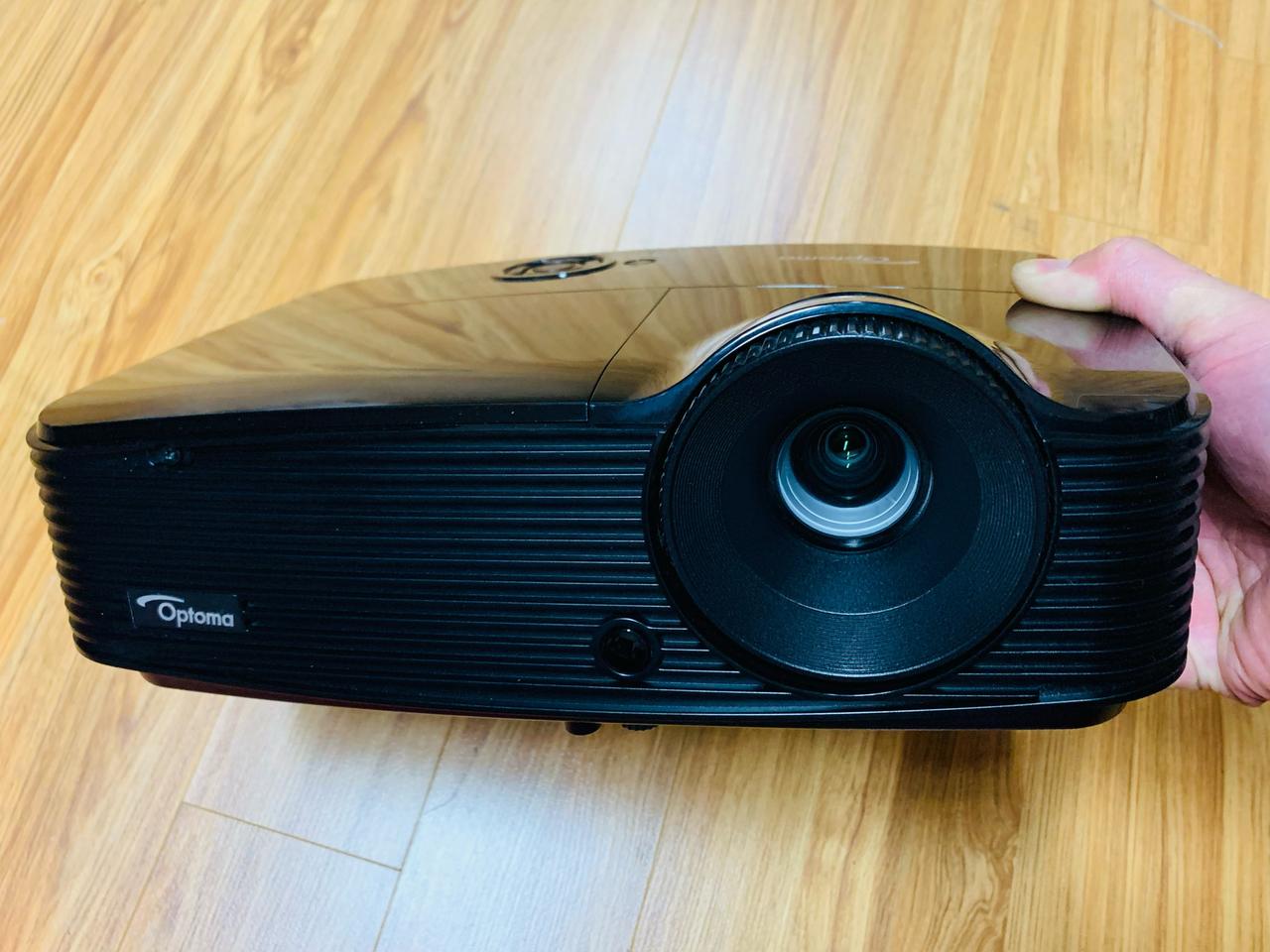 프로젝터. 빔.  optoma s201