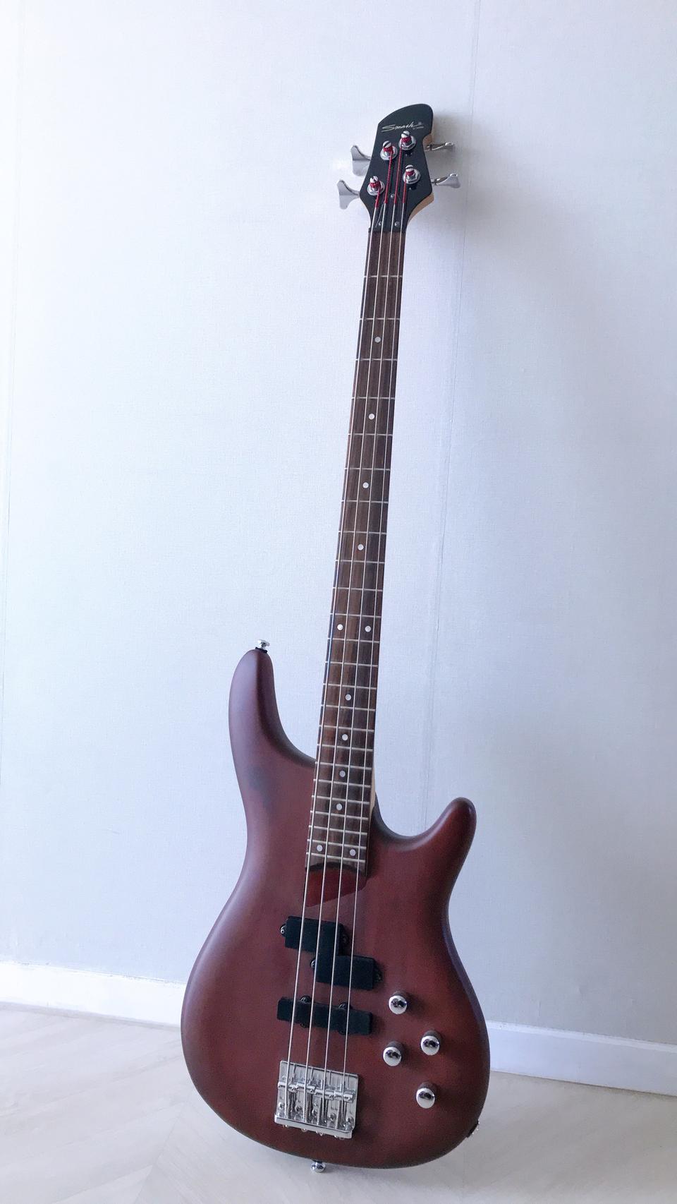 스윙 SMASH SB-1 베이스 팝니다