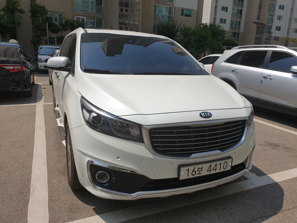 기아 올 뉴 카니발 9인승 디젤 노블레스 스페셜