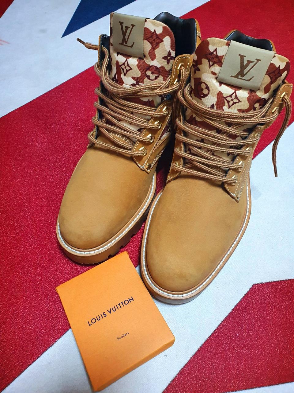 (정품)루이비통 한정 워커