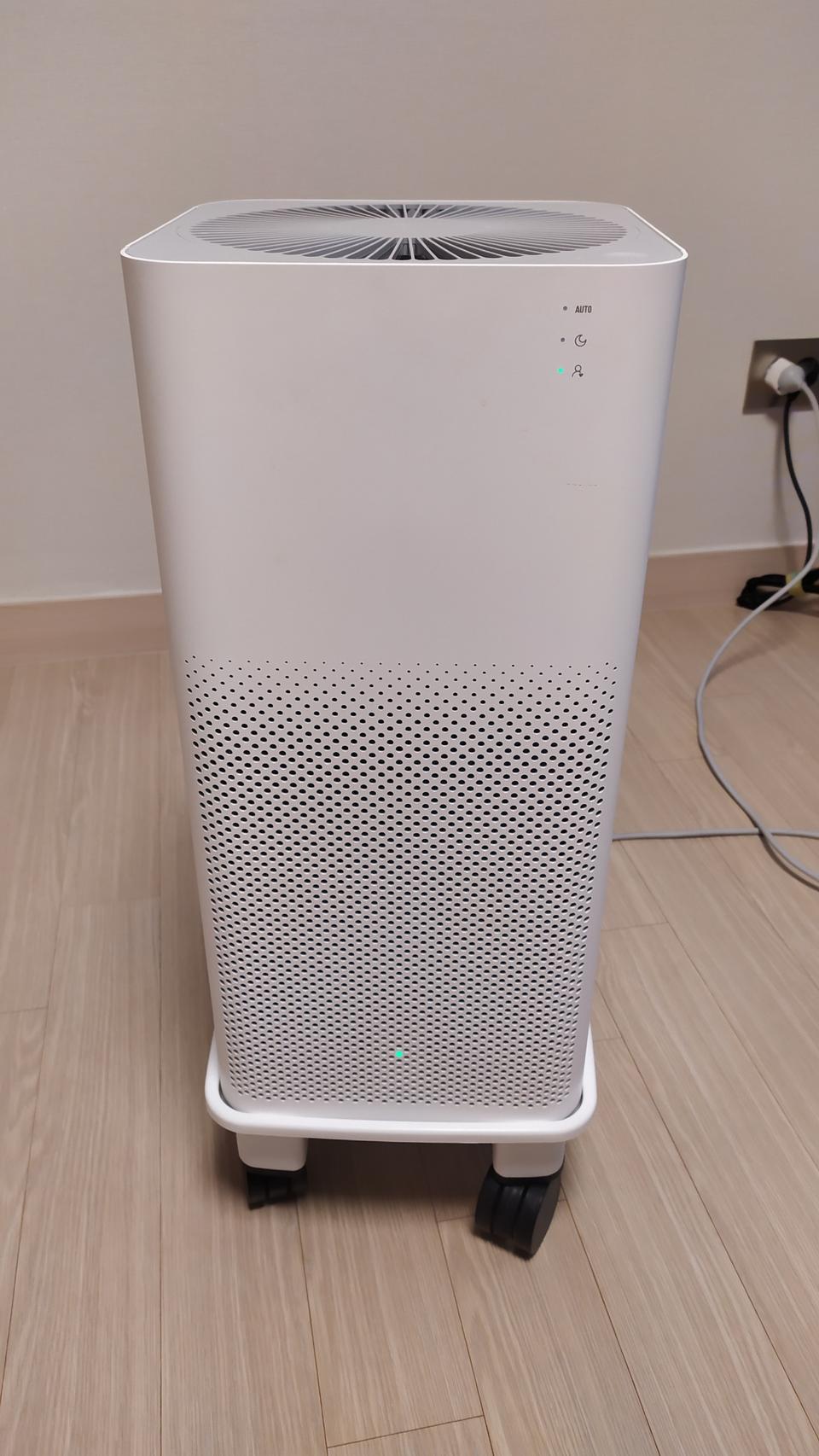샤오미 미에어2 공기청정기 입니다
