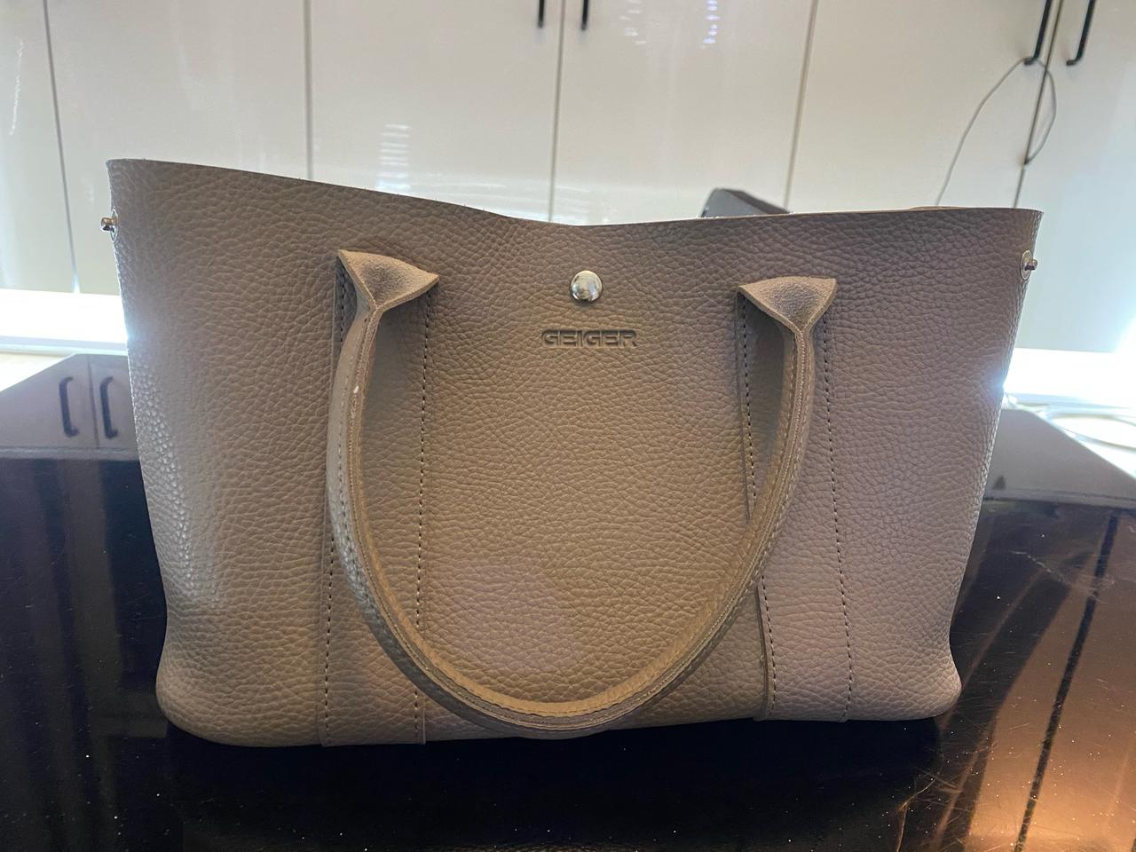 가이거 가죽가방