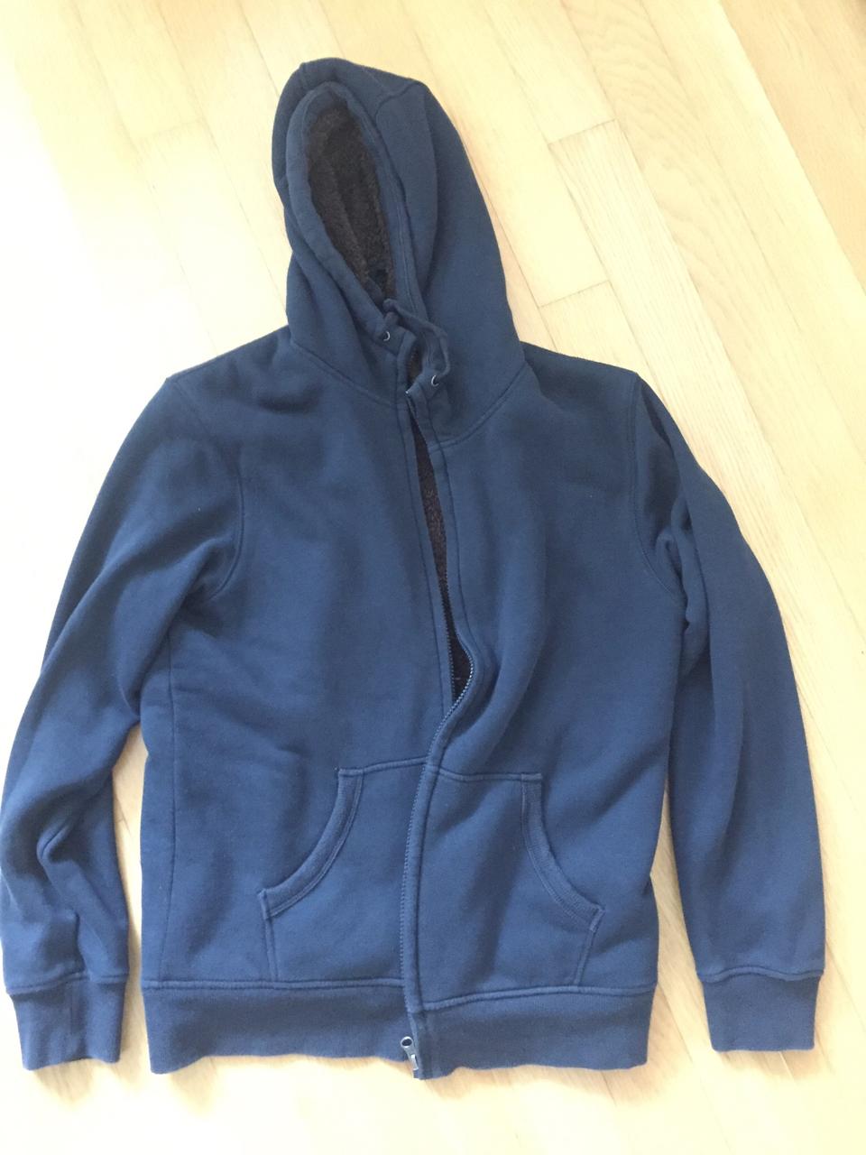 유니클로 후드짚업