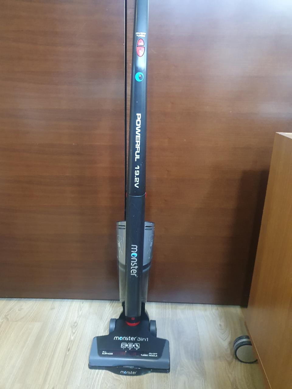 이태리 몬스터 무선청소기 cs192