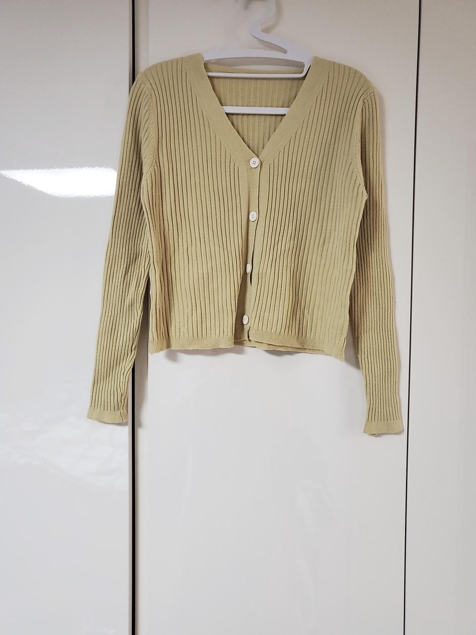 새상품) 숏 니트 가디건