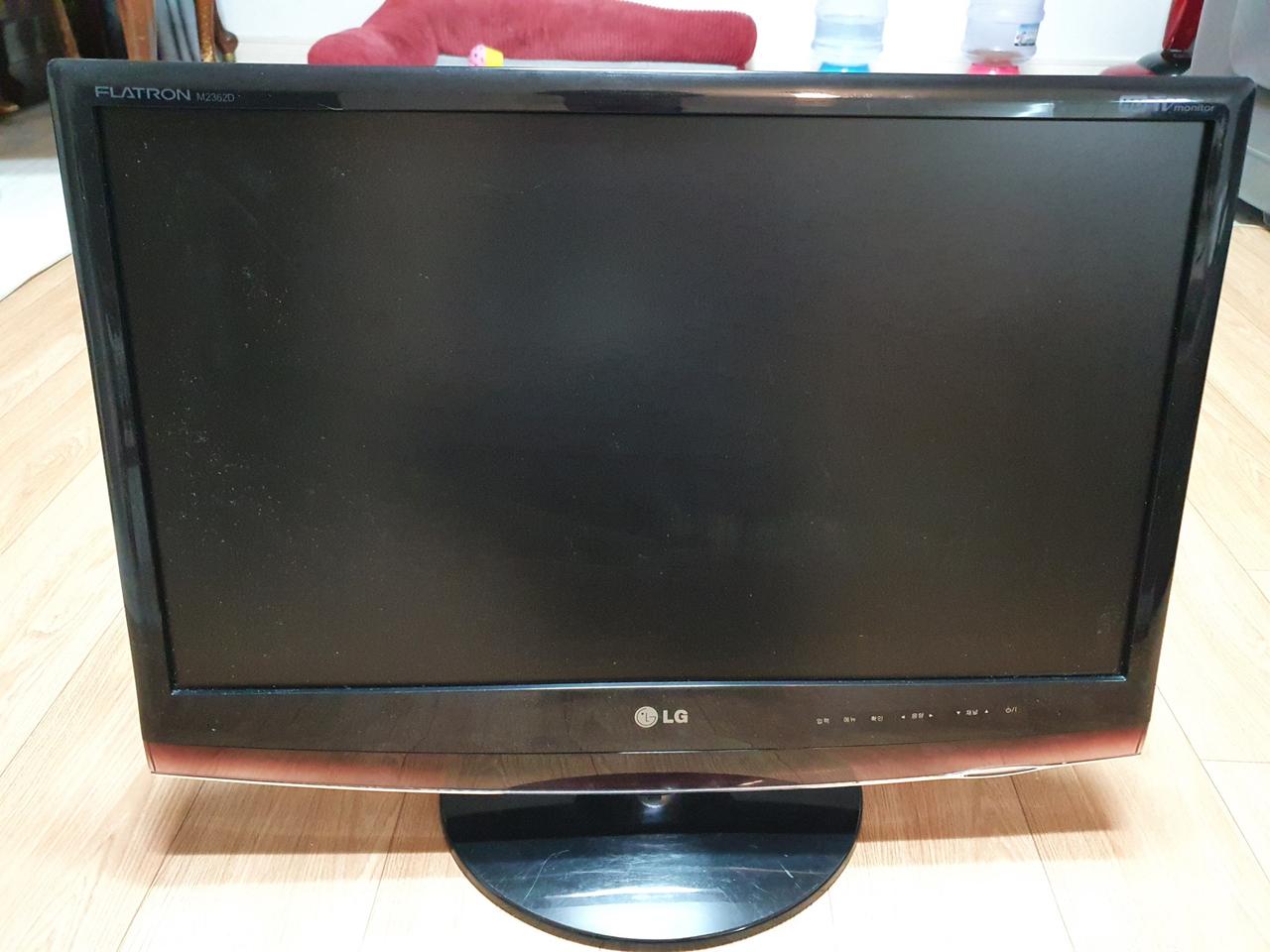 LG TV 및 컴터 모니터 (23인치) 터치형