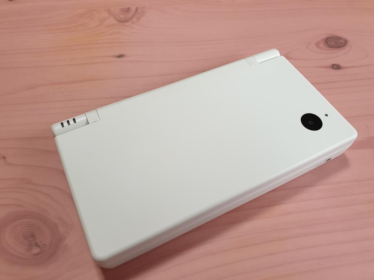 닌텐도 DSi 팝니다.