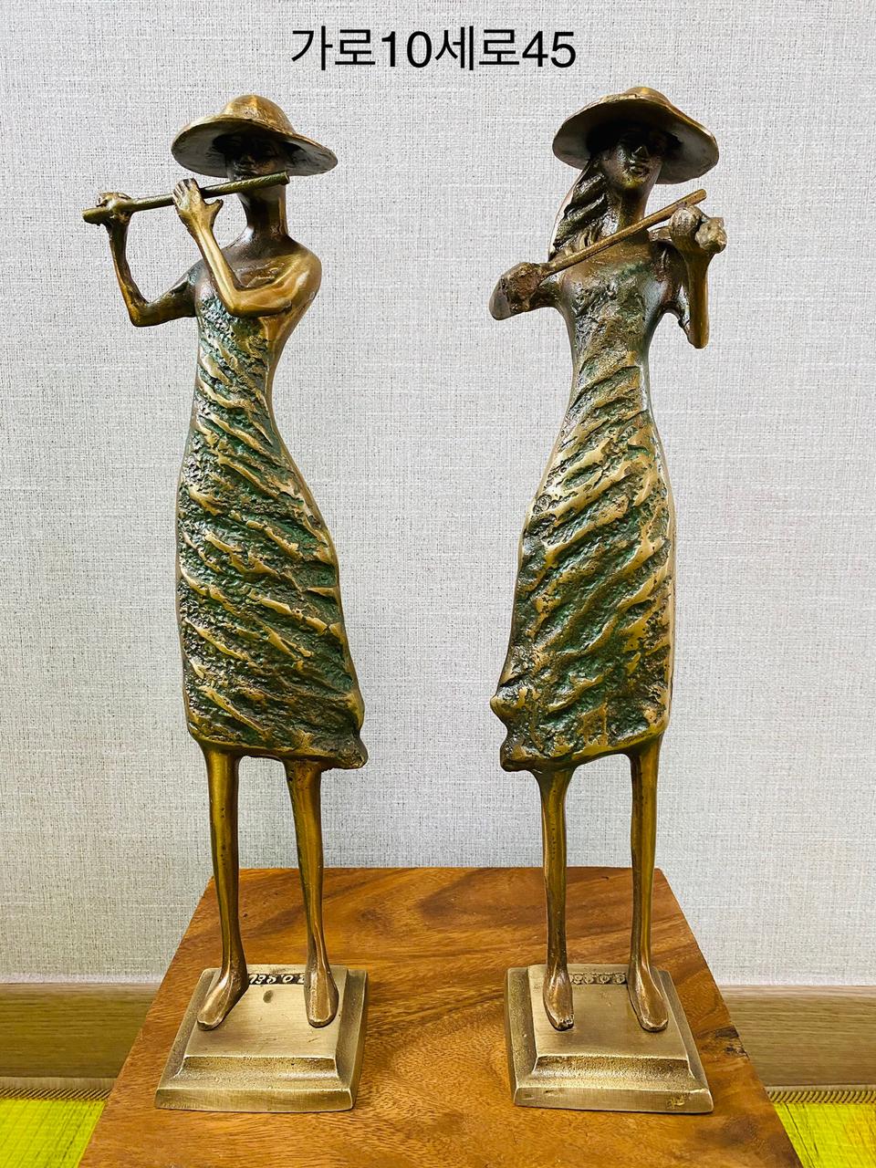 설선오작품 연주여인(한쌍)