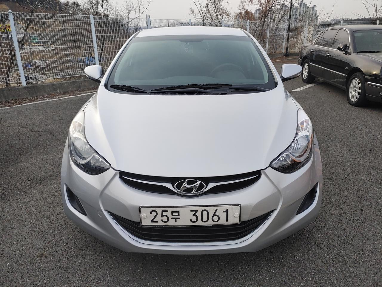 현대 아반떼 MD M16 GDi 디럭스