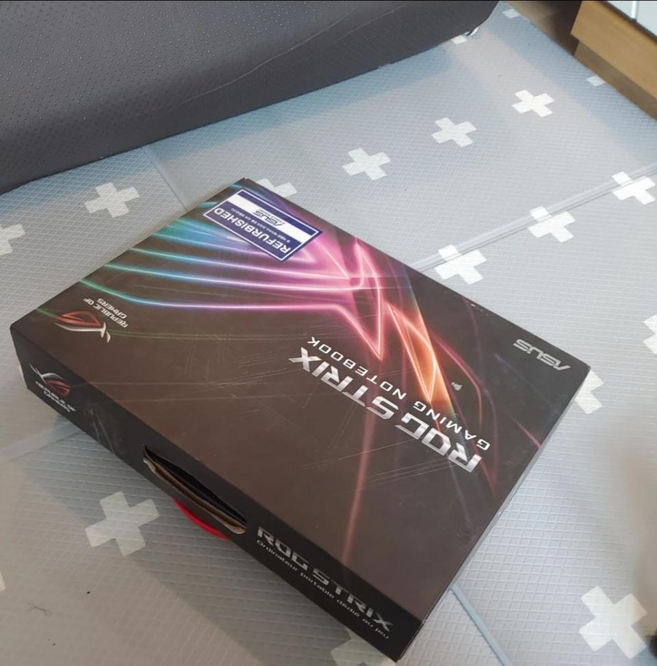 아수스 게이밍 노트북 팝니다.