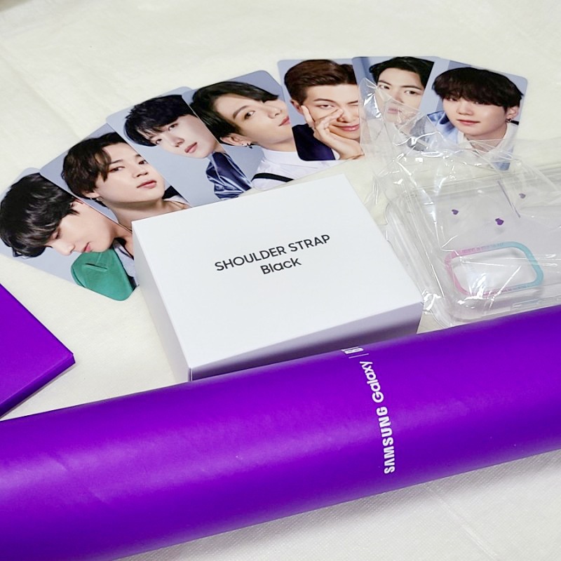 방탄소년단 갤럭시 S20 bts 에디션 포스터 포토카드 굿즈 판매 스트랩