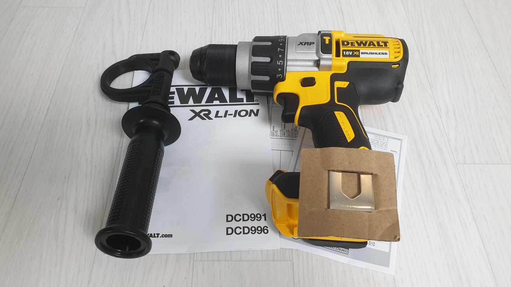 정품 디월트 18v 해머드릴 프리미엄 최상위 해머 드릴 996