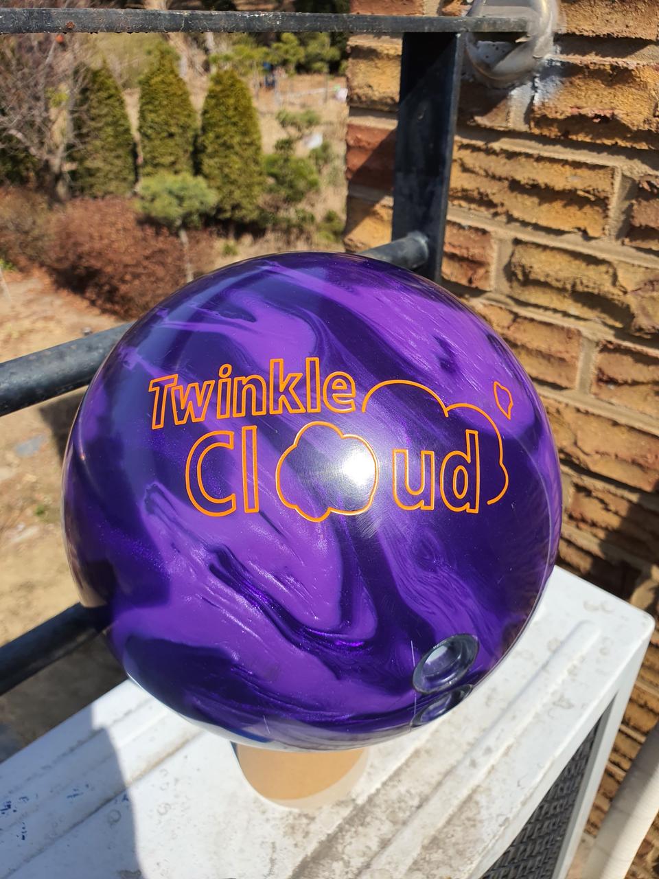 브런스윅 트윙클클라우드팝니다(공인구,엄지X,시소백포함,택포)