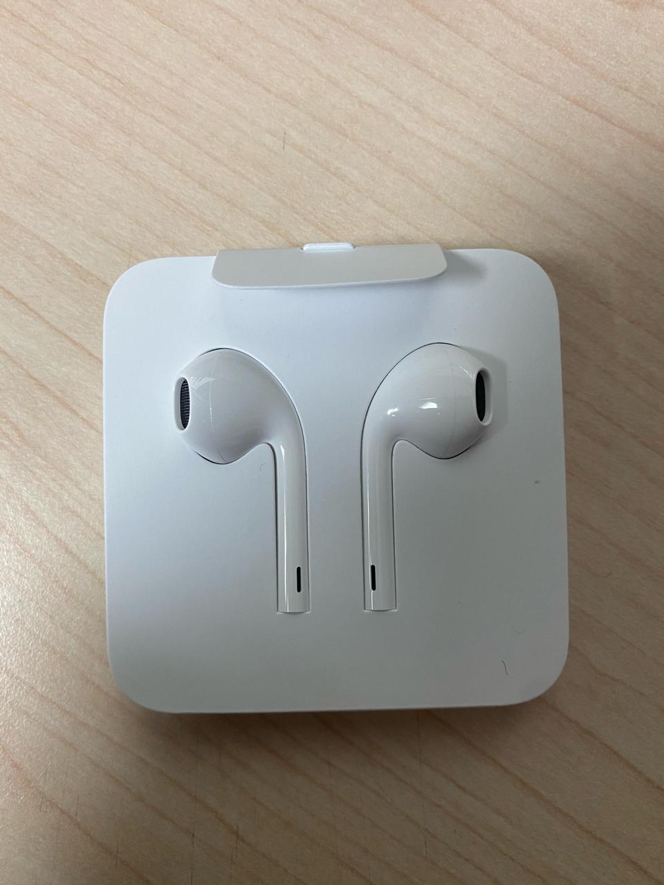 아이폰11 미사용 이어폰