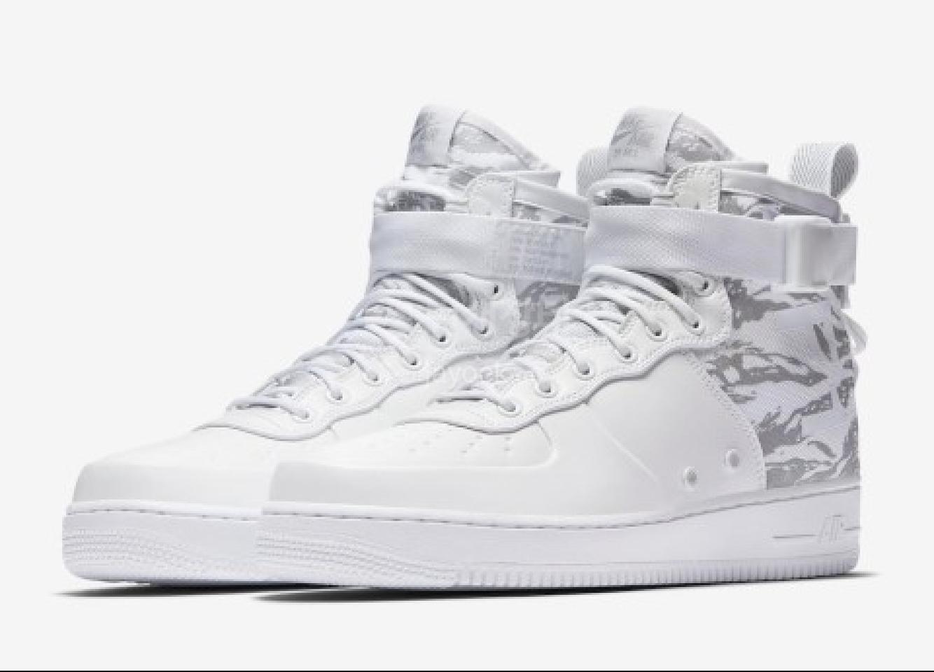 [265] 나이키 스페셜 필드 에어 포스 1 미드 윈터 카모