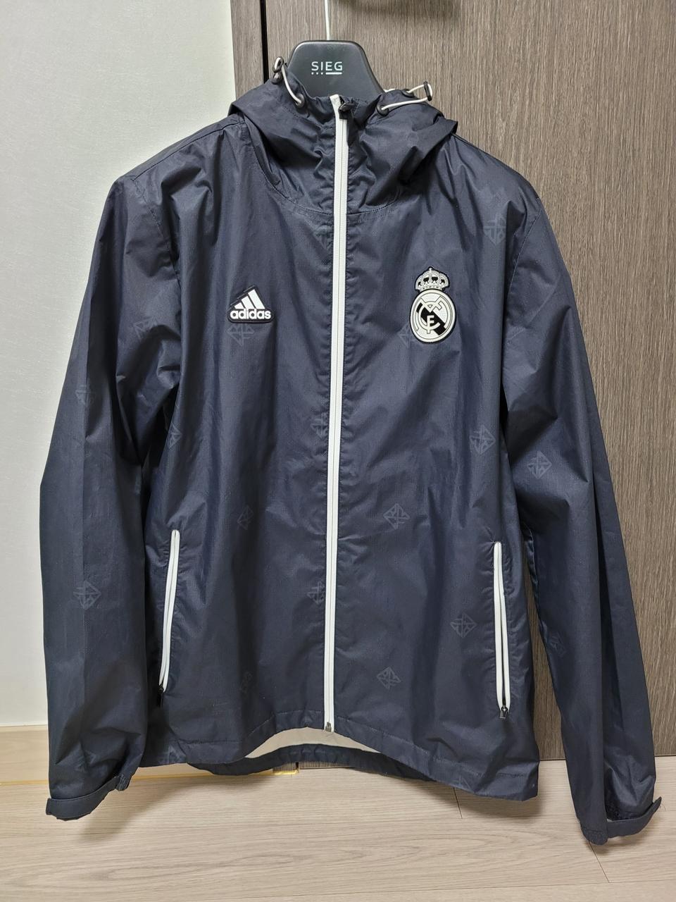 아디다스 레알마드리드 바람막이 100