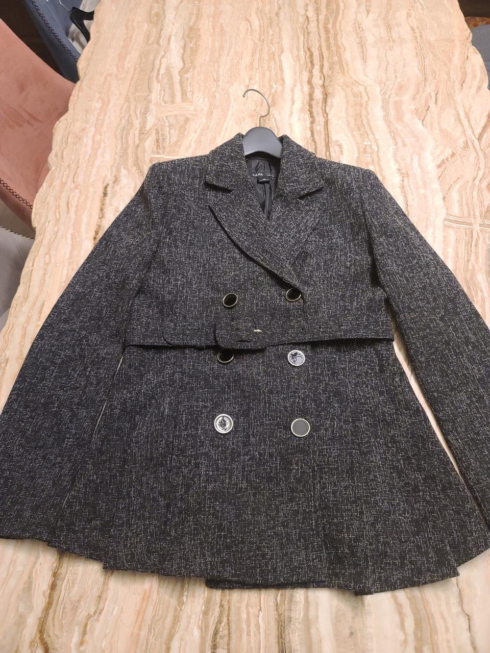 쟈켓 새상품요~넘 이뿐데 살쪄서 작아요