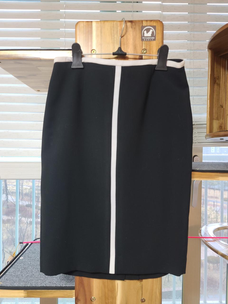 앜~스커트 너무 예쁜데~