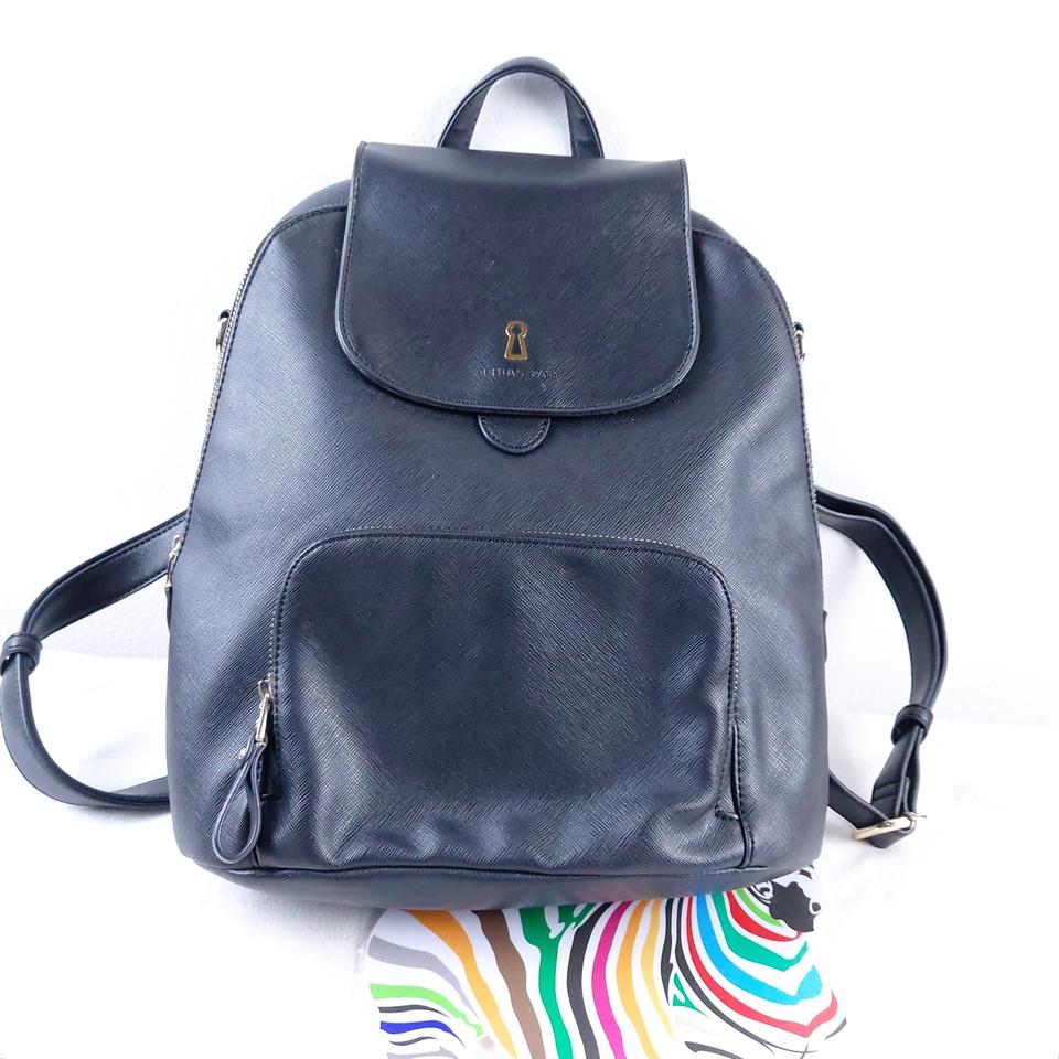 여성용 브라스 파티 백팩 투웨이 블랙색상 깨끗