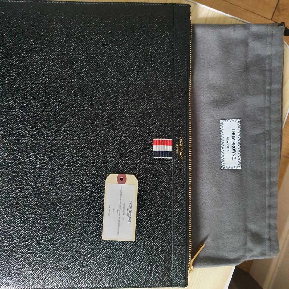 톰브라운 클러치 백 신상품 정품 21ss 오늘까지만 떨이