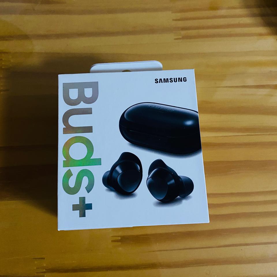 버즈 플러스 새상품 팝니다!!