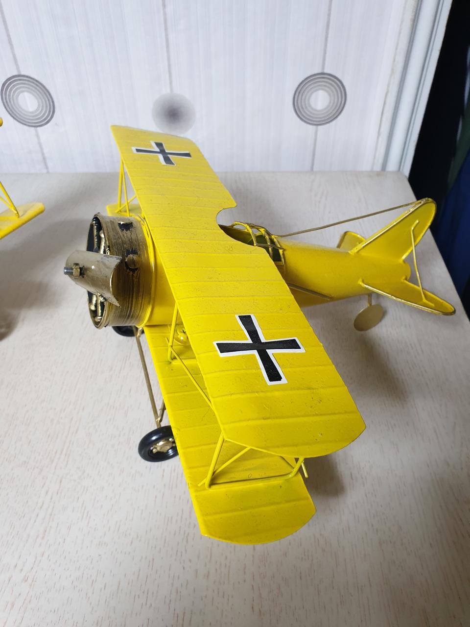 빈티지 양철비행기