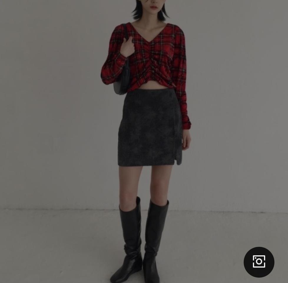 크롭 셔링 블라우스