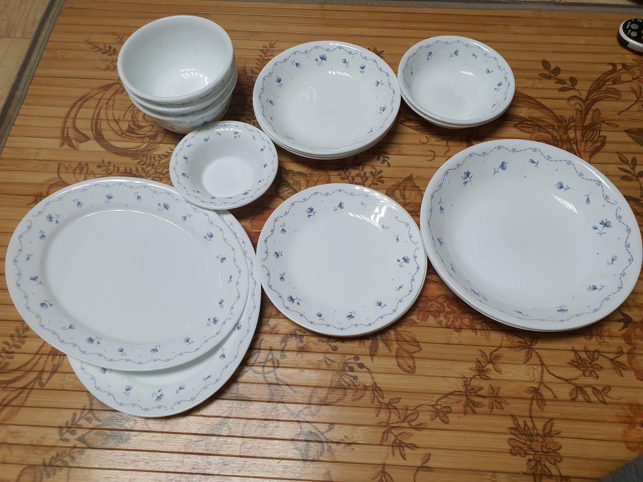 빈티지 코렐 엘레강스