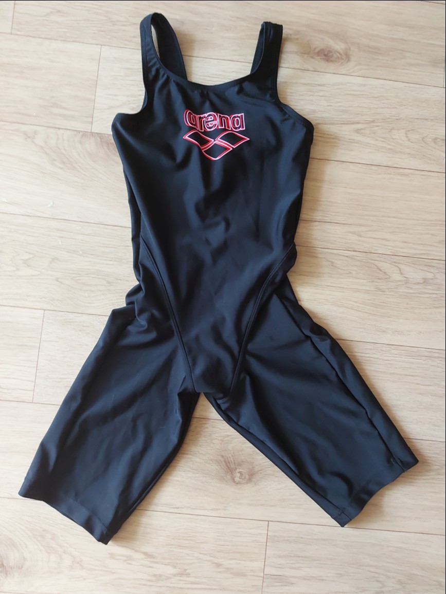 아레나 여아수영복 4부 사이즈65