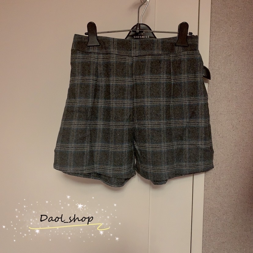 (새상품) 체크모직핫팬츠