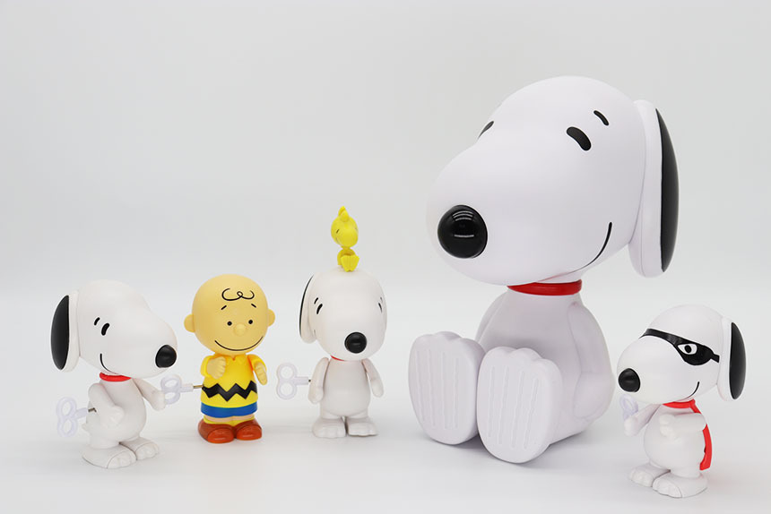 스누피 정품 저금통/태엽피규어 새상품