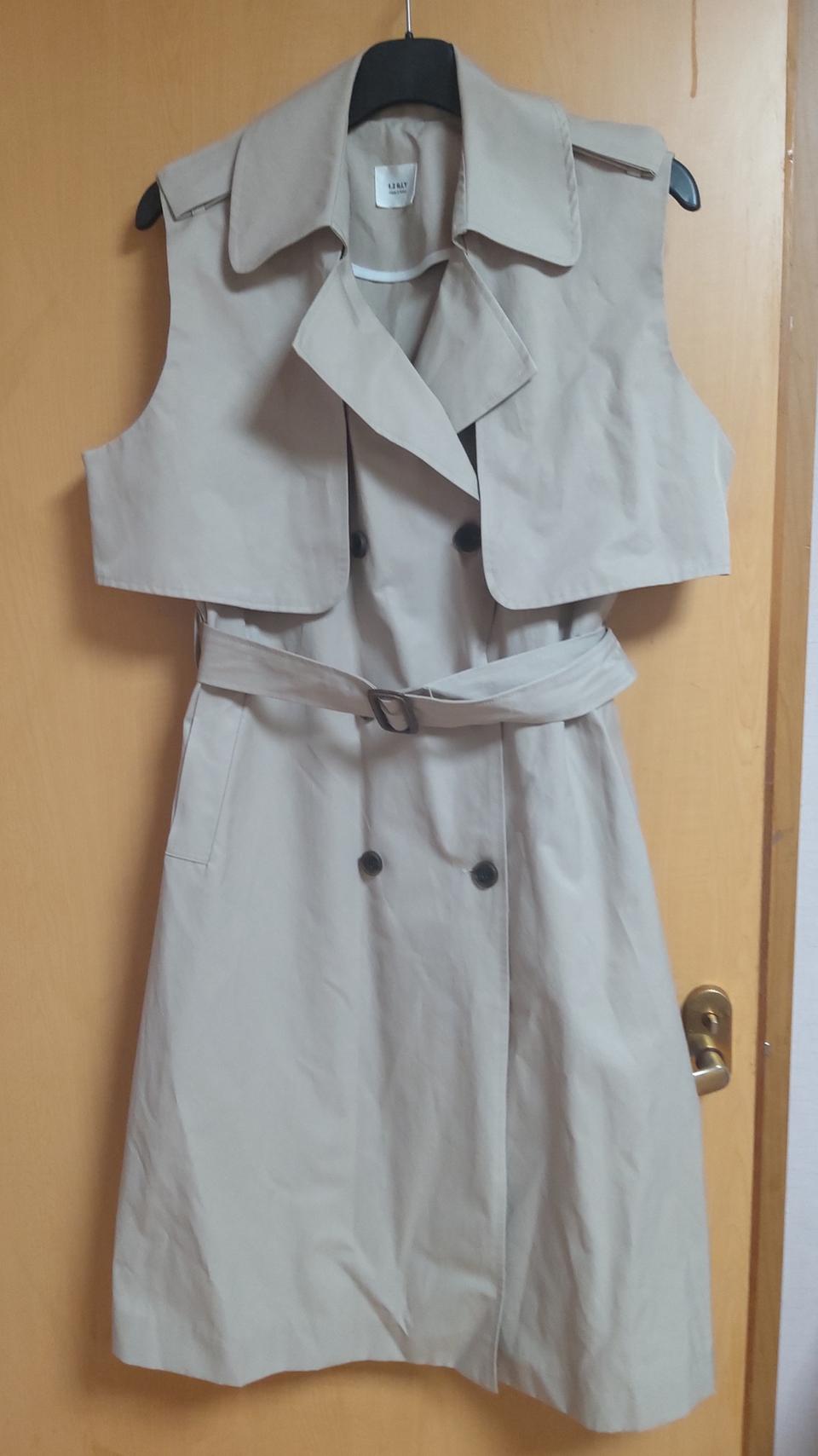 새제품) 트렌치코트