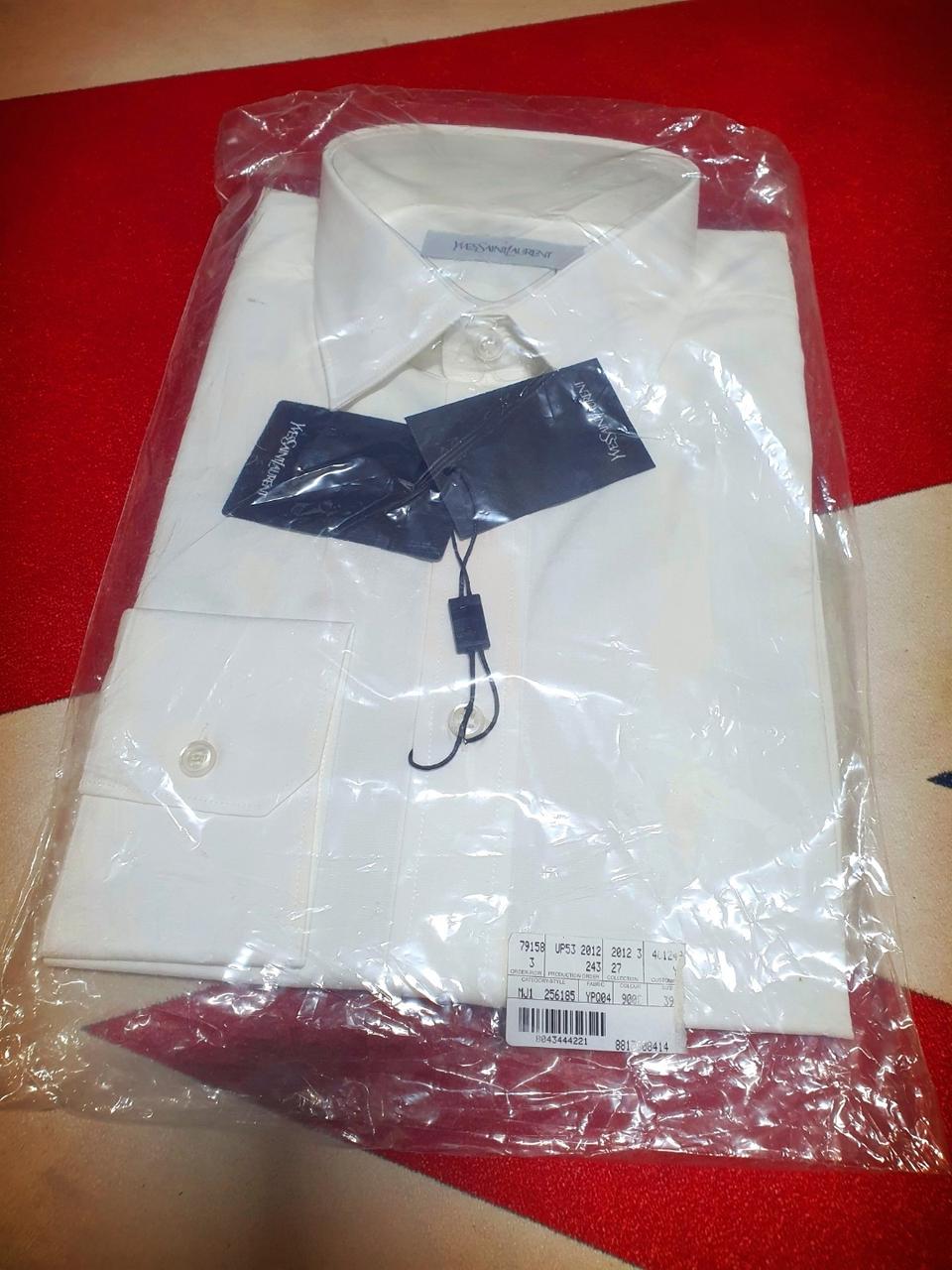 입생로랑 와이셔츠