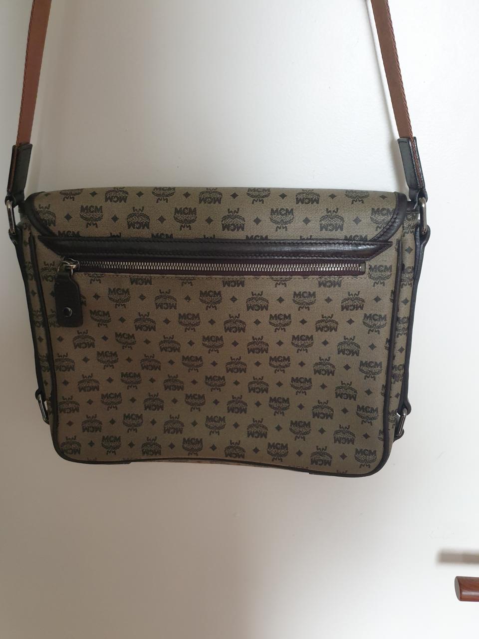 엠씨엠크로스백.가격내림