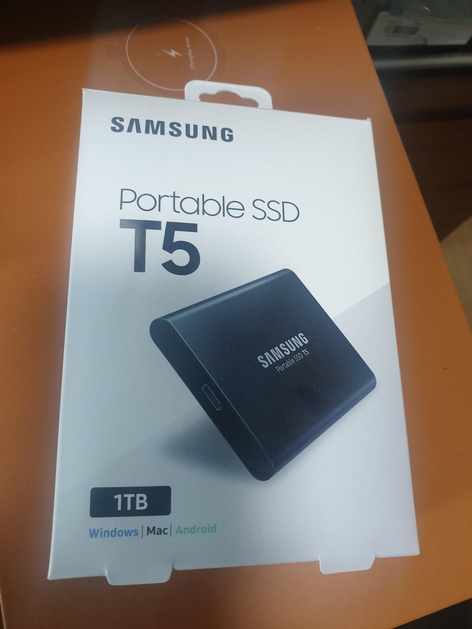 삼성 외장 SSD 하드 1T 팔아요.