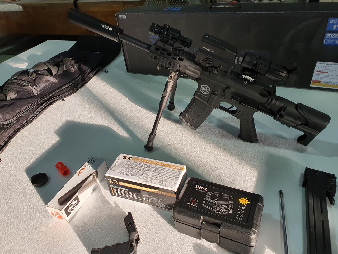 성인용 서바이벌 전동건 SRC SR4 FANCON 팝니다