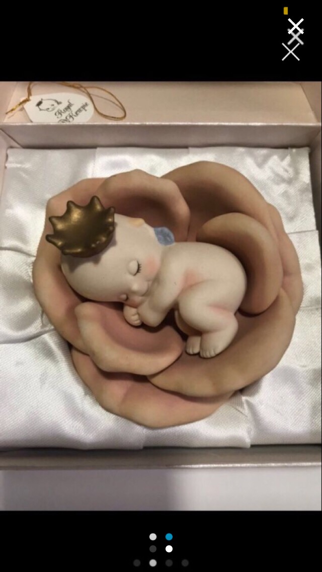 잠자는 큐피 장식