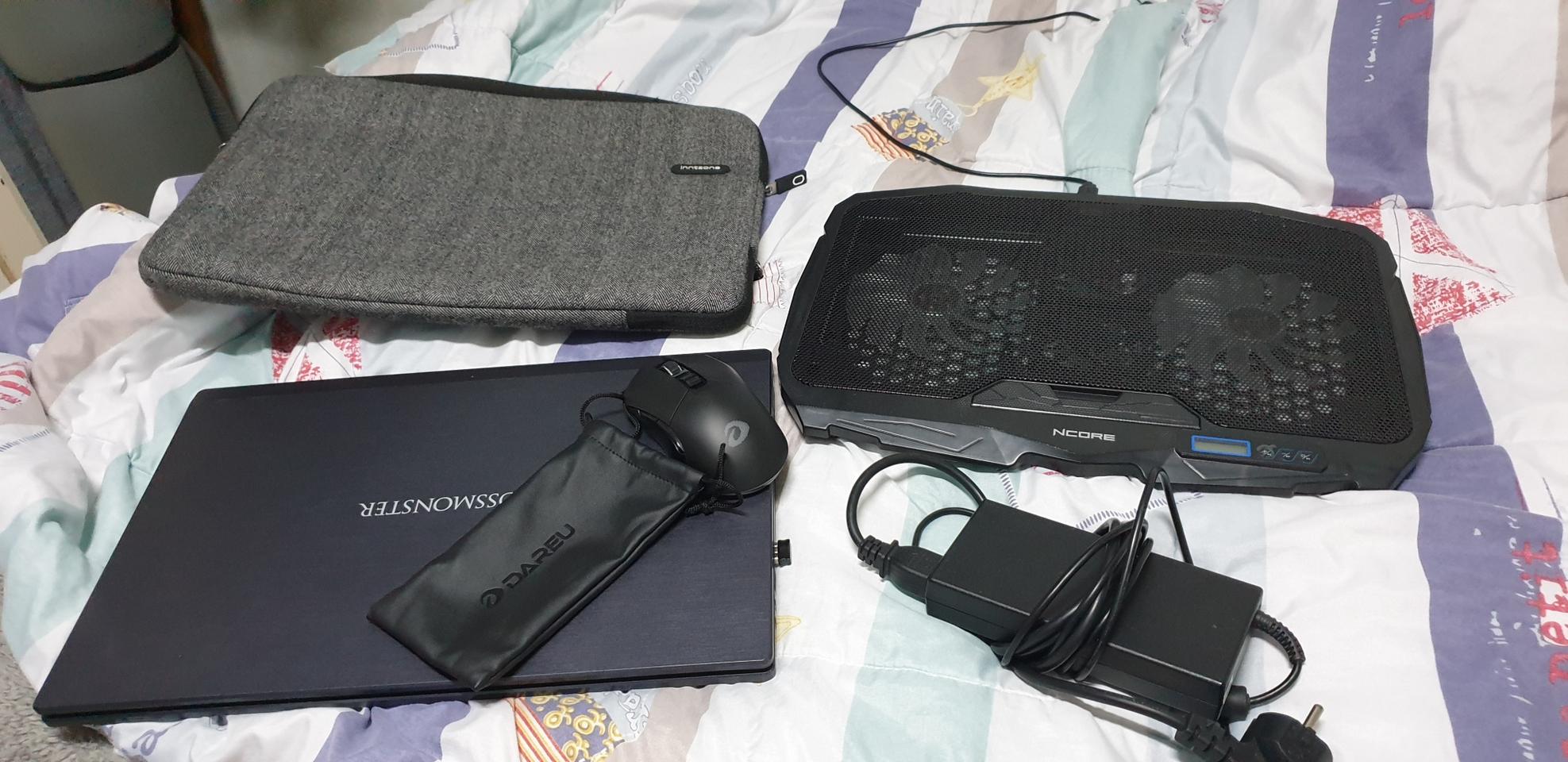 한성 게이밍 노트북 (XH57) 팝니다.