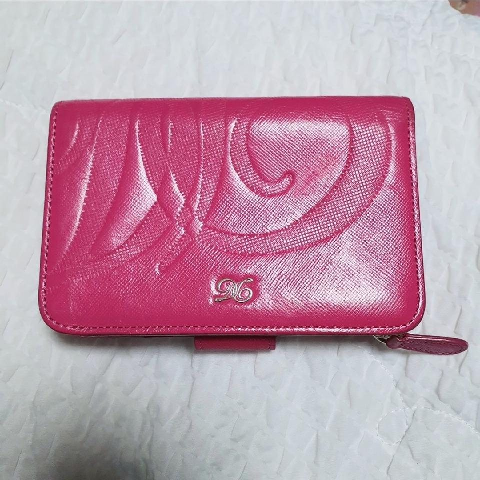 닥스 여성 중지갑 (핫핑크)