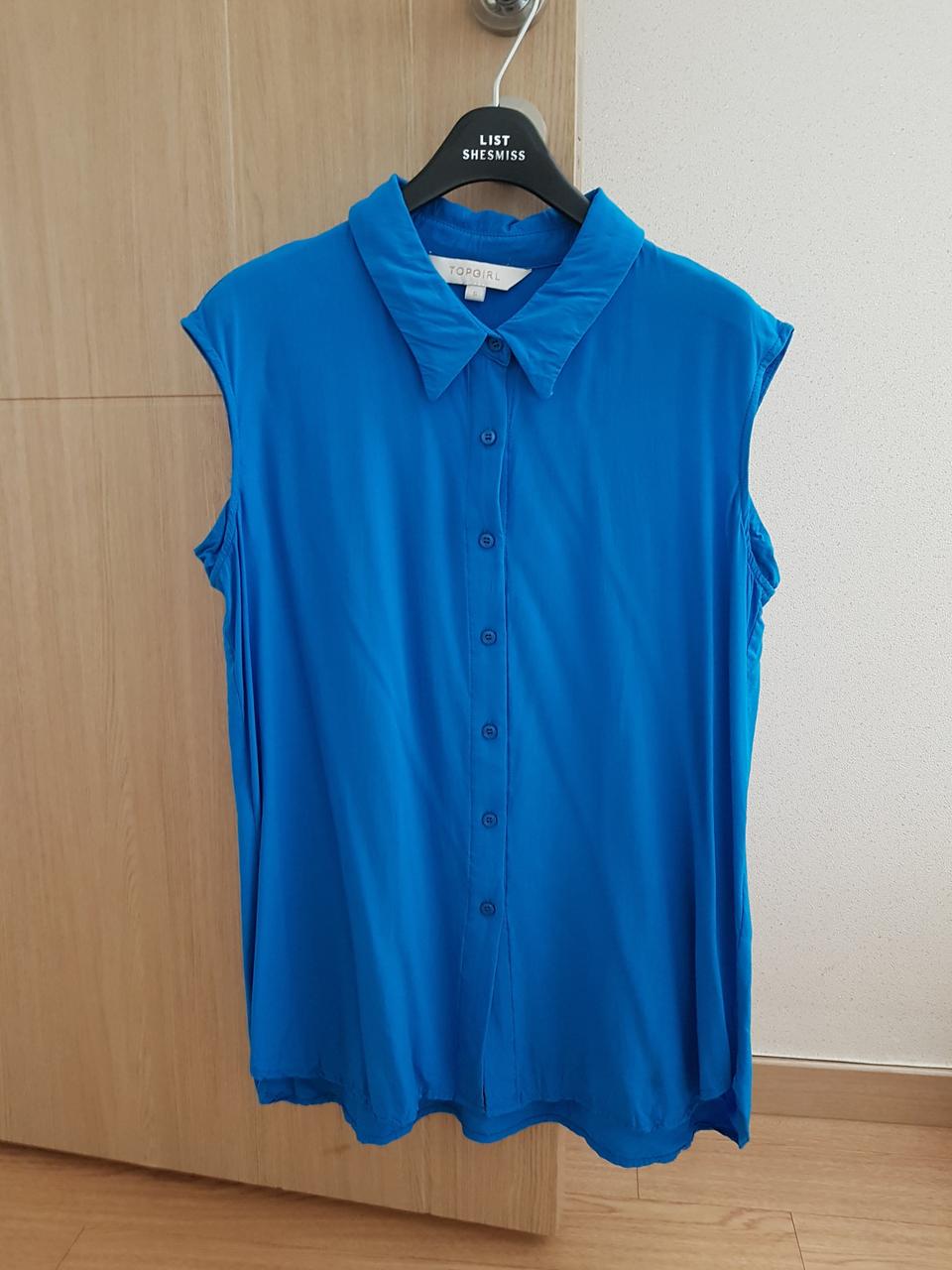 탑걸 민소매 블라우스