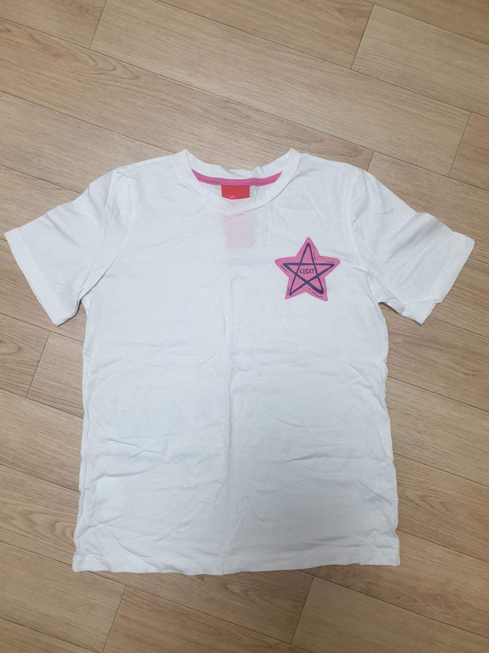 럭키슈에뜨 반팔티